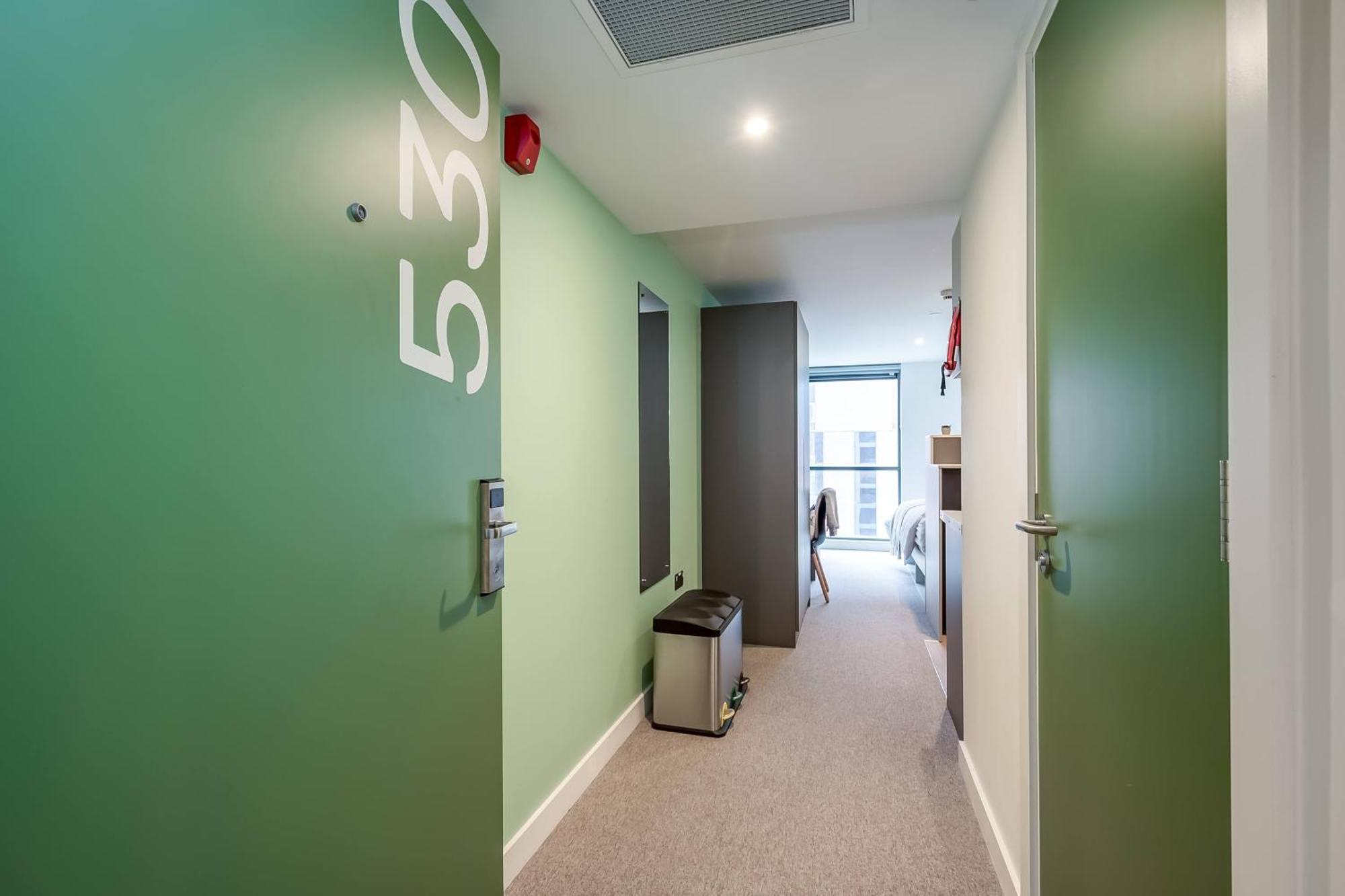 The Best Value Option For The City Centre - Non Students Welcome Belfast Exterior photo